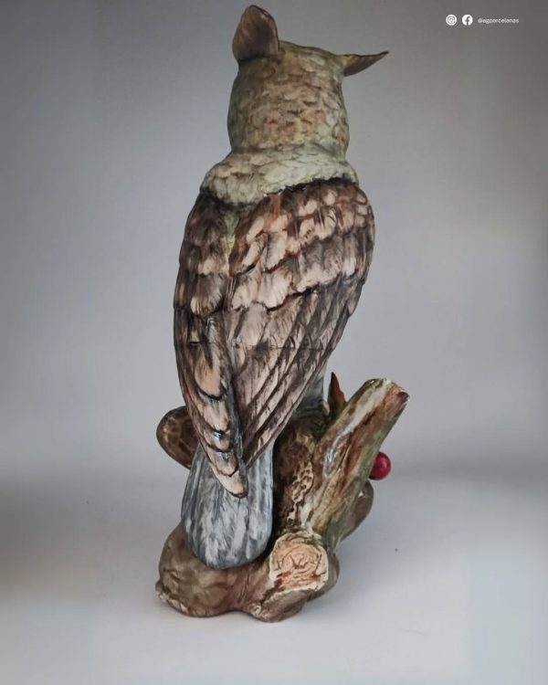 Mocho em Porcelana Biscuit