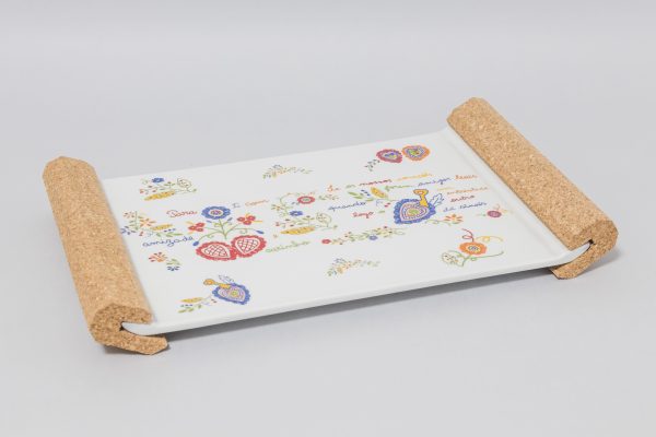 Tabuleiro com asas de cortiça Lenços dos Namorados